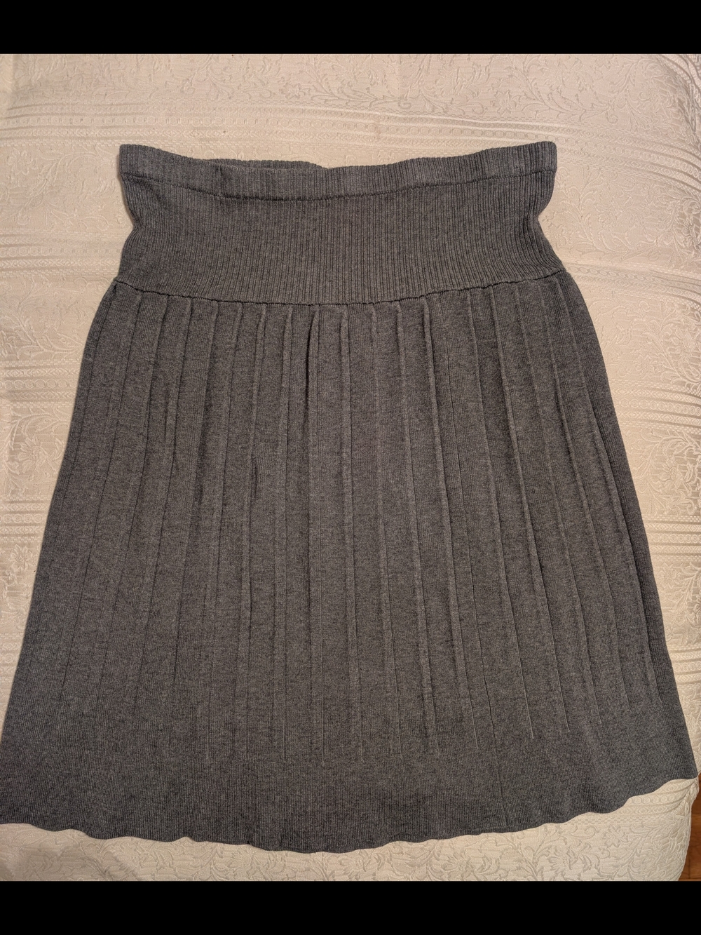 Merona Charcoal Ribbed Pleated Knit Skirt